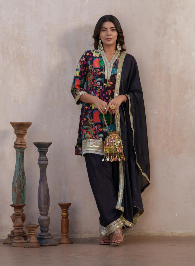 DW Women Black Ethnic Motifs Straight Kurta with Salwar and Dupatta Set - Image 5